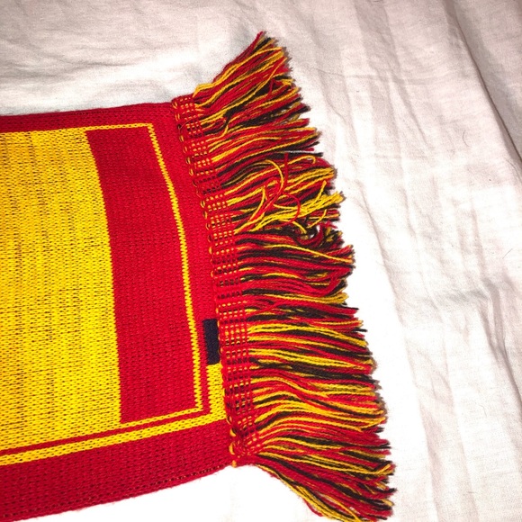 Spain “ESPANA” Scarf - Picture 6 of 11